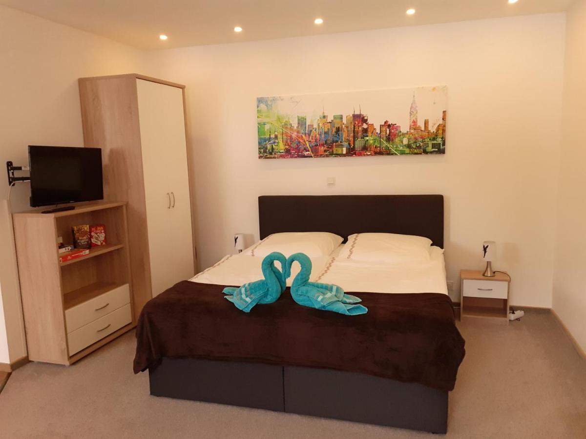 Ferienwohnung Roeschen Bernkastel-Kues Zewnętrze zdjęcie